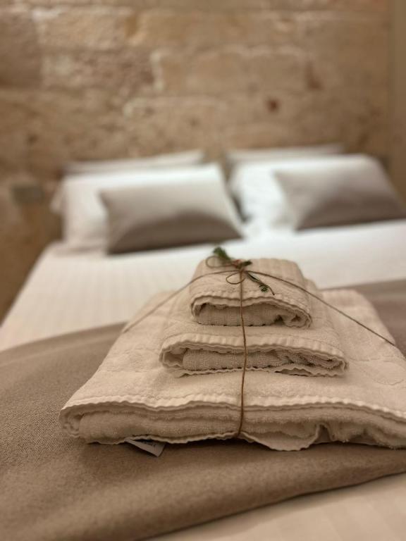 BORGANTHIA - IL CHIOSTRO DEI MEDICI - 1