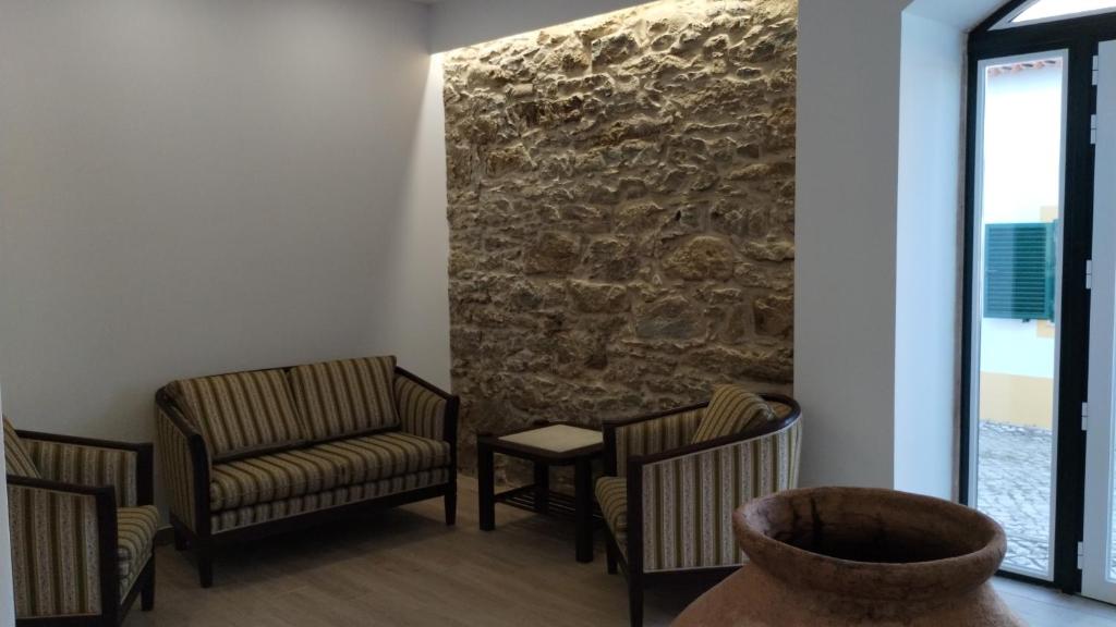 Posezení v ubytování Quinta do Oratório Agroturismo