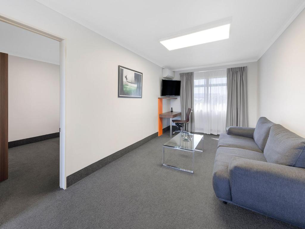 JetPark Hamilton Airport New Zealand - Resim 21