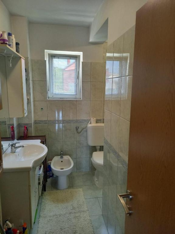 Kúpeľňa v ubytovaní Apartments by the sea Biograd na Moru, Biograd - 11932