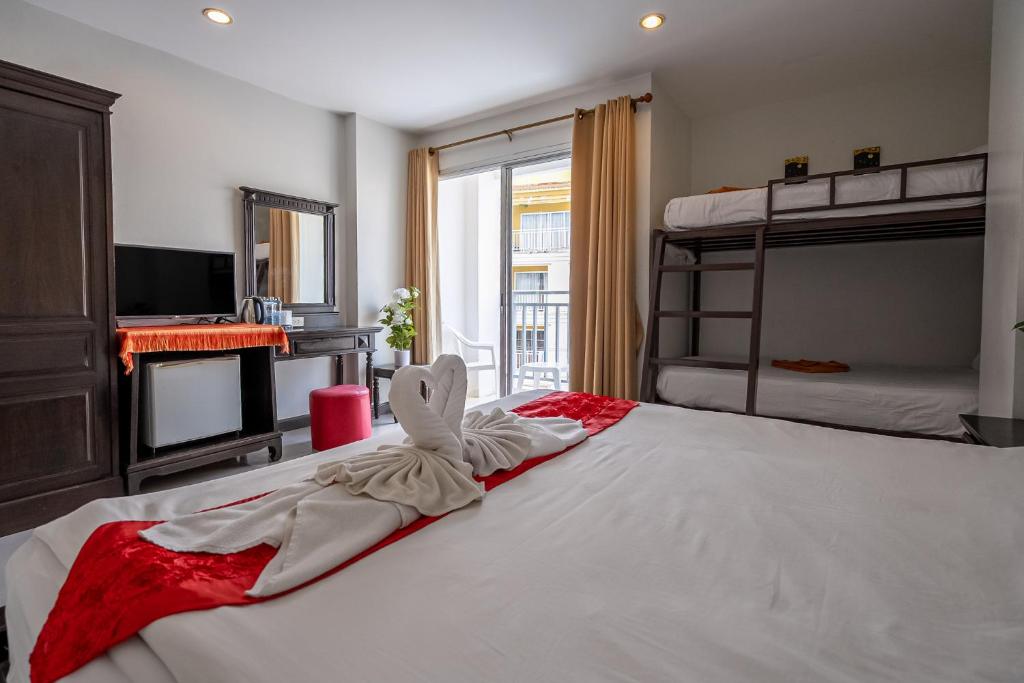 Garden Phuket Hotel - Resim 13