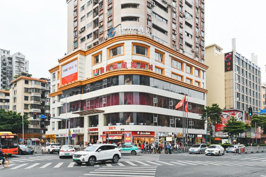 Nespecifikovaný výhled na destinaci Kanton nebo výhled na město při pohledu z hotelu