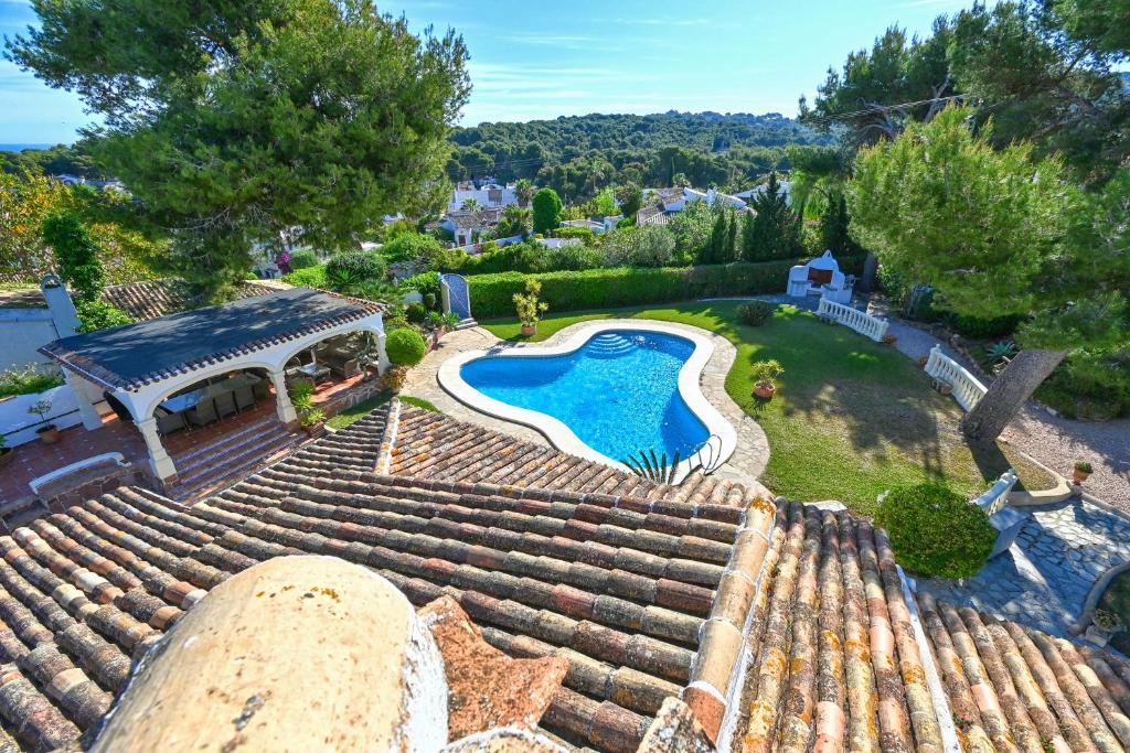 The swimming pool at or close to Las Macadas