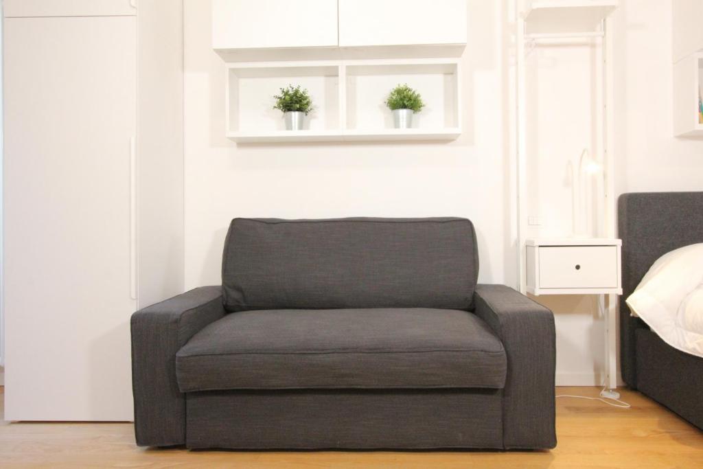 A seating area at Rialto Studio (300mt from Rialto Bridge)