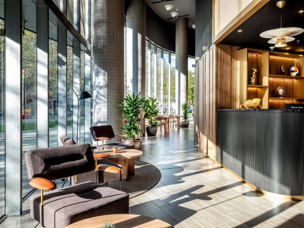 Hotel Barcelona Condal Mar Affiliated by Meliá - Resim 20