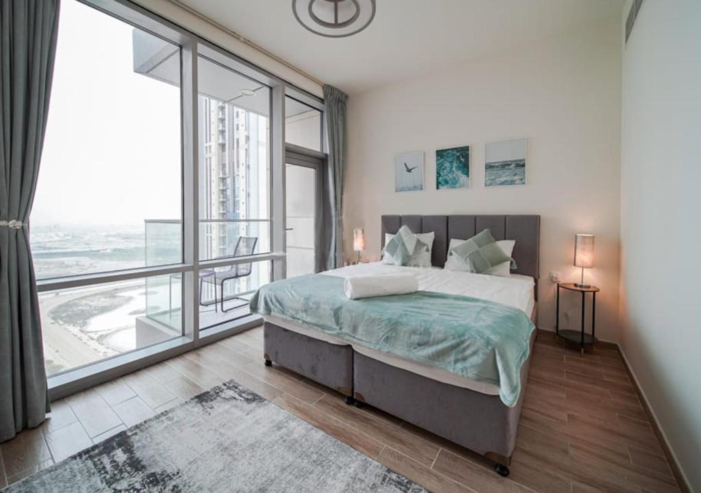 The stylish Meera tower 3606 apartment in Al Habtoor city در دبی
