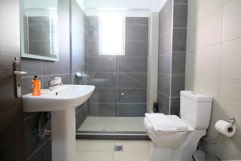 Romina's Apartments - Imazhi 3