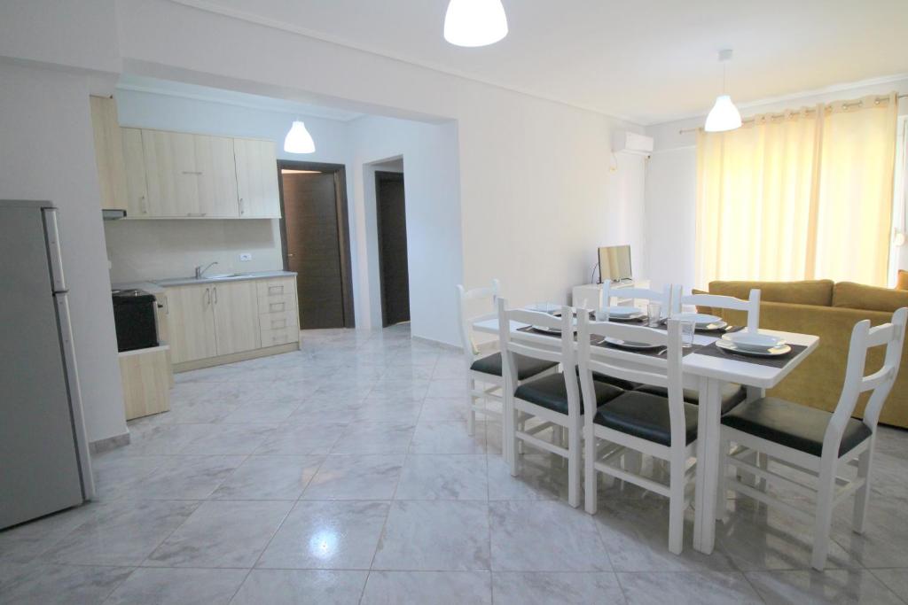 Romina's Apartments - Imazhi 4