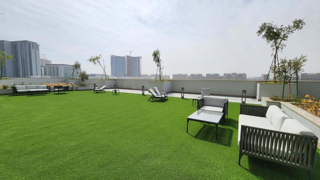 Fotografie z fotogalerie ubytování STAY BY LATINEM Luxury 1BR Holiday Home CVR B3202 near Burj Khalifa v Dubaji
