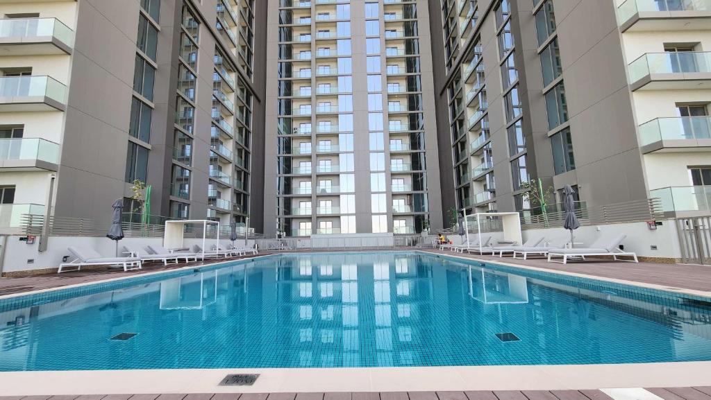 Fotografie z fotogalerie ubytování STAY BY LATINEM Luxury 1BR Holiday Home CVR B3202 near Burj Khalifa v Dubaji