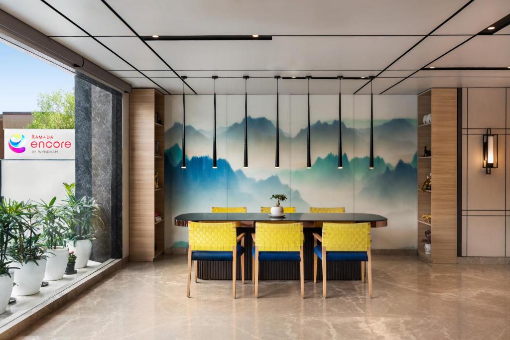 Fotografie z fotogalerie ubytování Ramada Encore by Wyndham Siliguri Sevoke Road v destinaci Siliguri