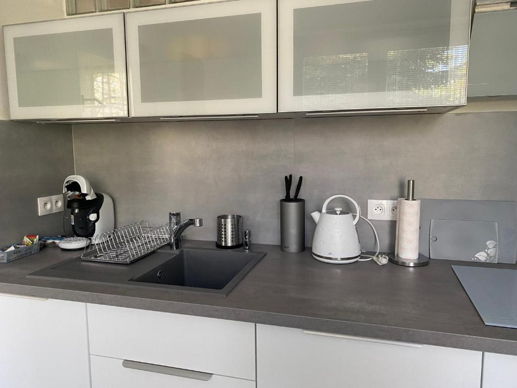 Kuchyň nebo kuchyňský kout v ubytování Apartmán Nitra