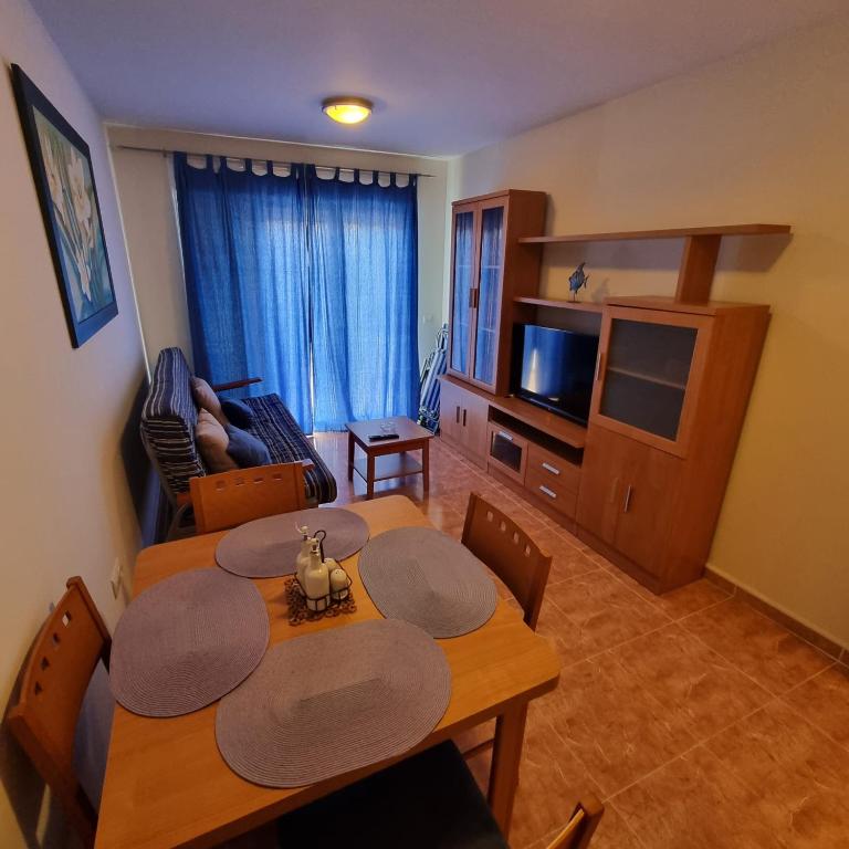 A kitchen or kitchenette at Ático dúplex con piscina privada en Vera Playa