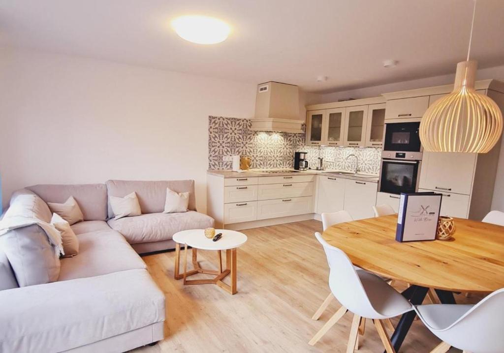 Kuchyň nebo kuchyňský kout v ubytování Wilde Brise 2 Topniveau in Toplage mit Sauna