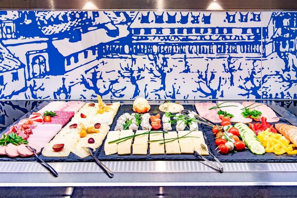 Hotel der Akademie Caritas-Pirckheimer-Haus - Resim 15