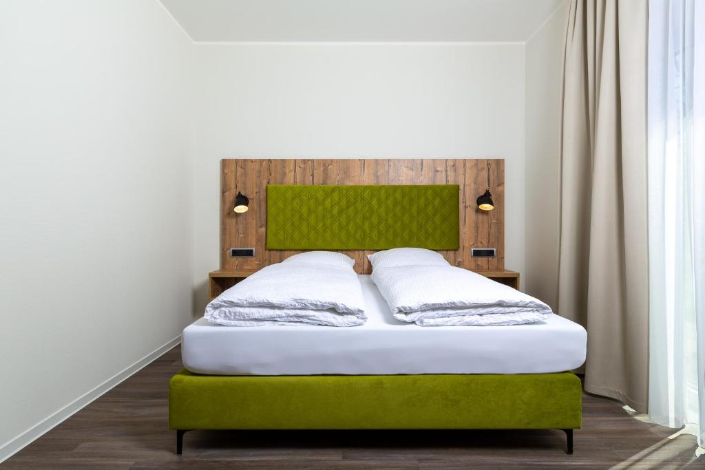 Hotel Fuchsbau Jüterbog - Double Room With Terrace