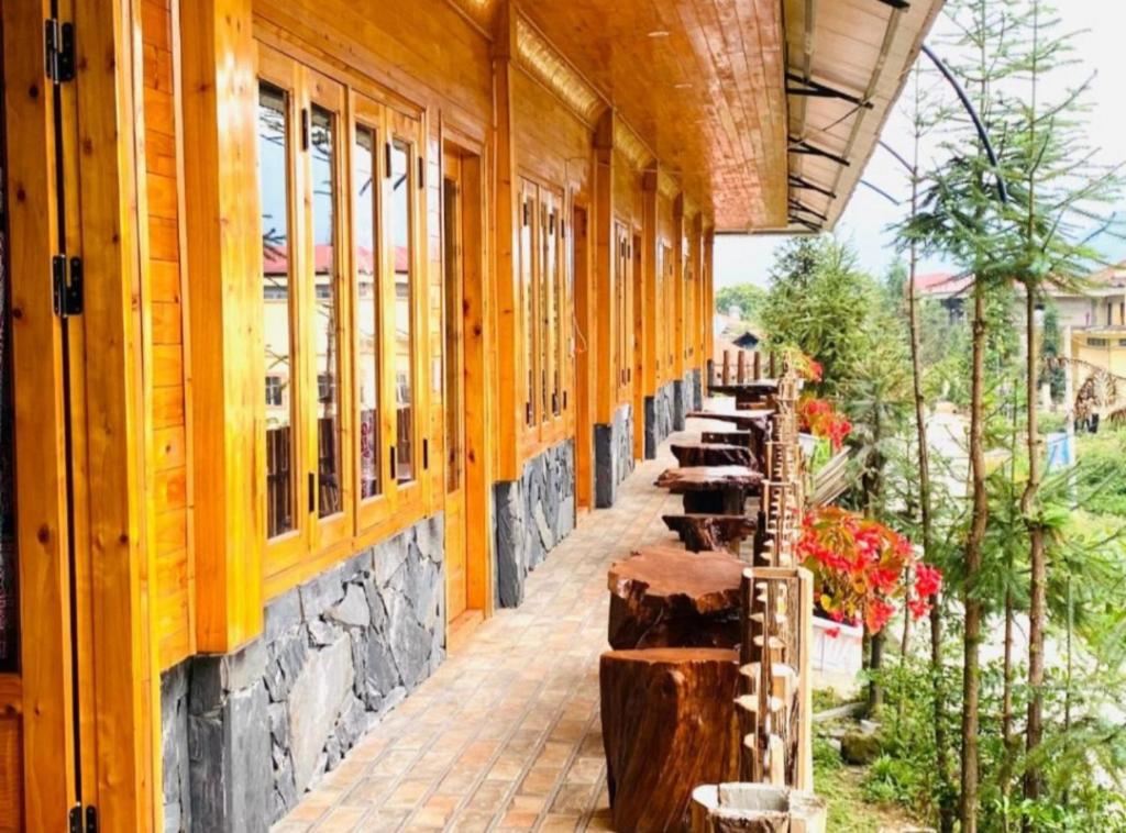 Hmong Wooden Home - 3