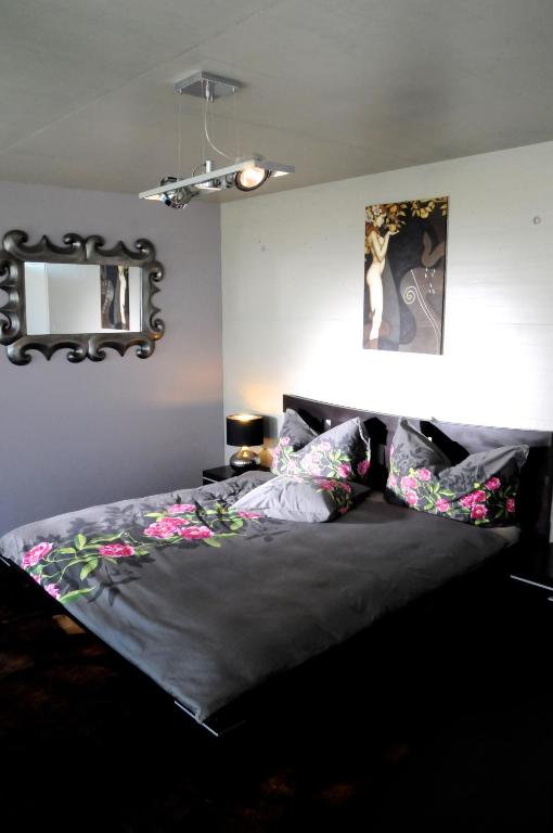 Morat Gaste Zimmer - Habitación Doble Con Balcón Y Vista Al Lago