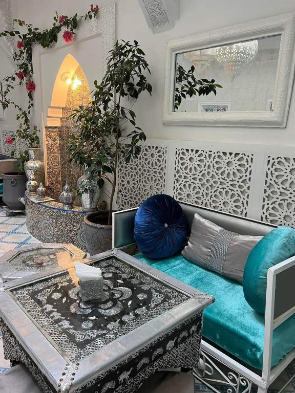 Posezení v ubytování Riad 1001 couleurs