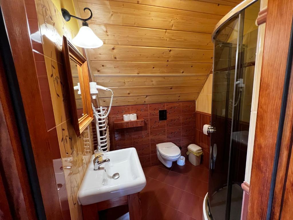 Vannituba majutusasutuses POD ROŻKAMI