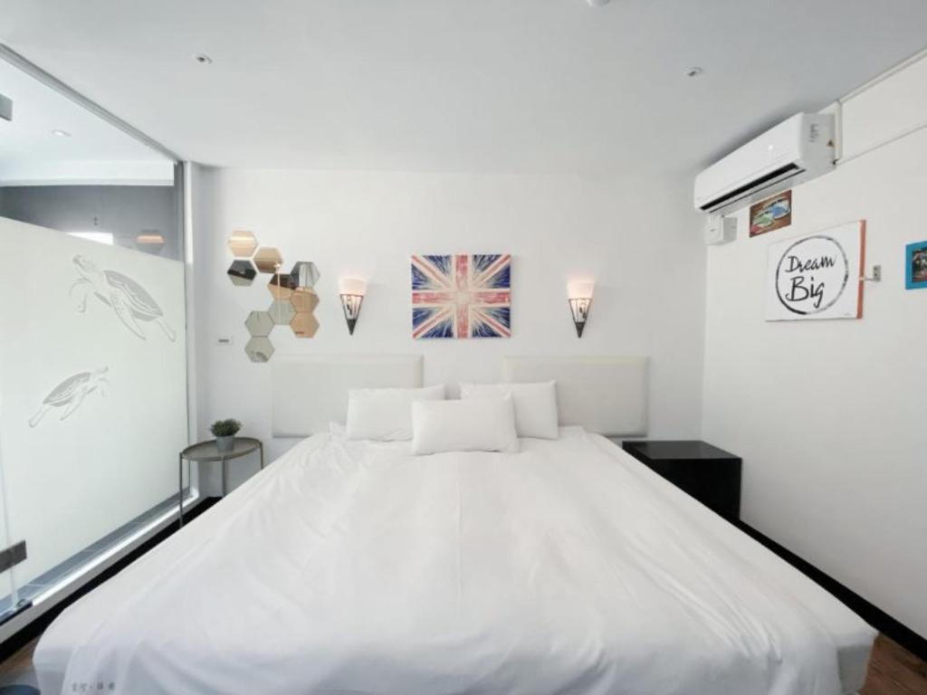 Love River Inn - Standard Double Or Twin Room