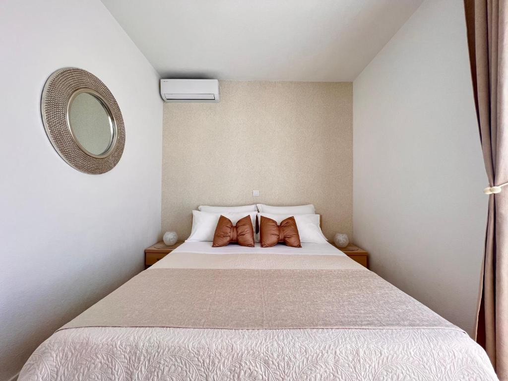 Apartments Pera - 18