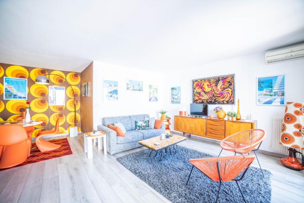 Posedenie v ubytovaní LE SEVENTIE'S 3 Terrasse-Netflix-Wifi-Parking-Mer-TOP PROS SERVICESConciergerie