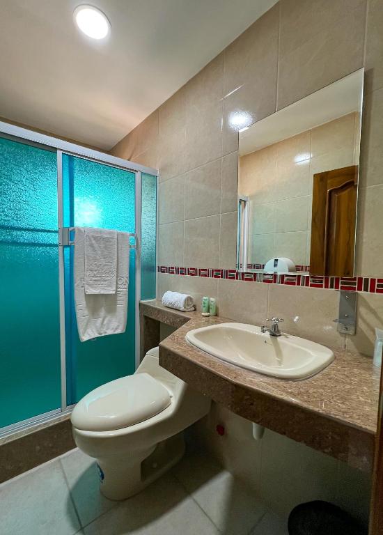 Koupelna v ubytování Apart Hotel Hamilton
