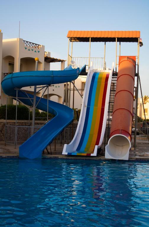 Booking.com: Sharks Bay Oasis Aqua park Resort , Charm el-Cheikh, Égypte -  10 Commentaires clients . Réservez votre hôtel dès maintenant !