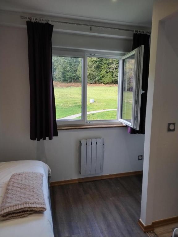 Chambre d'hôtes LES BRIMBELLES - 1