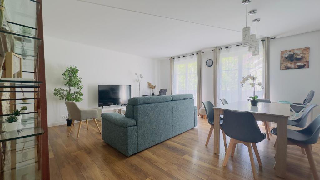 Apartment 3 bedroomed Serris Val d'Europe Disneyland Paris, Serris