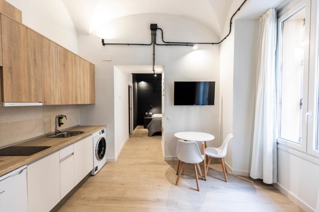 Apartamentos Turísticos DE LA BERNARDA - 2