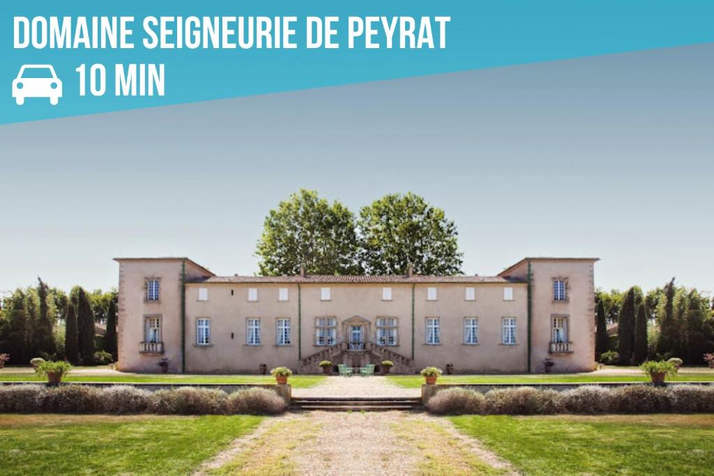 Fotografia z galérie ubytovania L'Authentique - Central - Spacieux - WiFi - Parking Prox v destinácii Pézenas