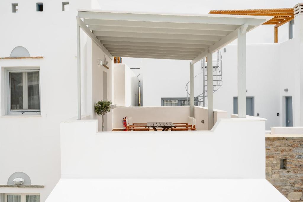 Balkón alebo terasa v ubytovaní Erato Inn Naxos