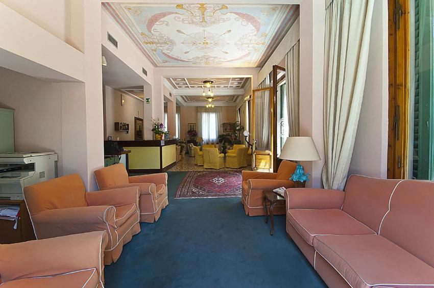 Posezení v ubytování Hotel Maestoso