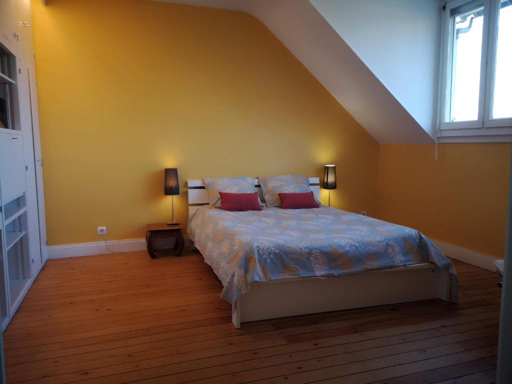 Posteľ alebo postele v izbe v ubytovaní Chambre d'hôtes avec petit déjeuner