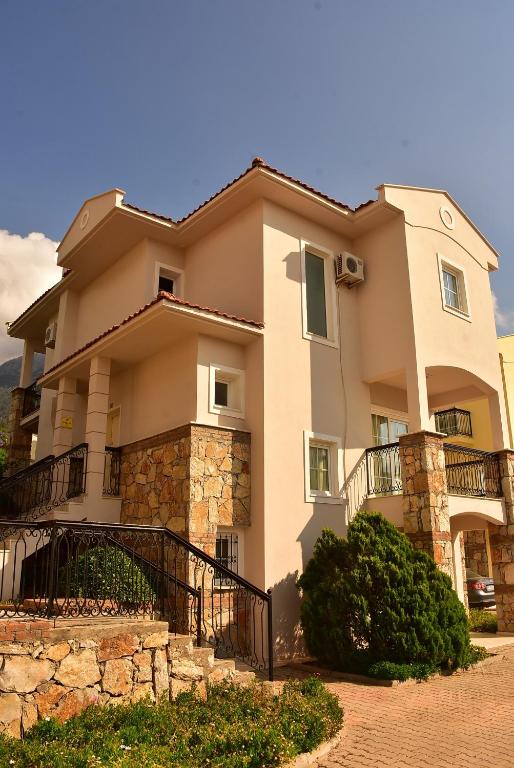 Villa Emerald 3 - Villa