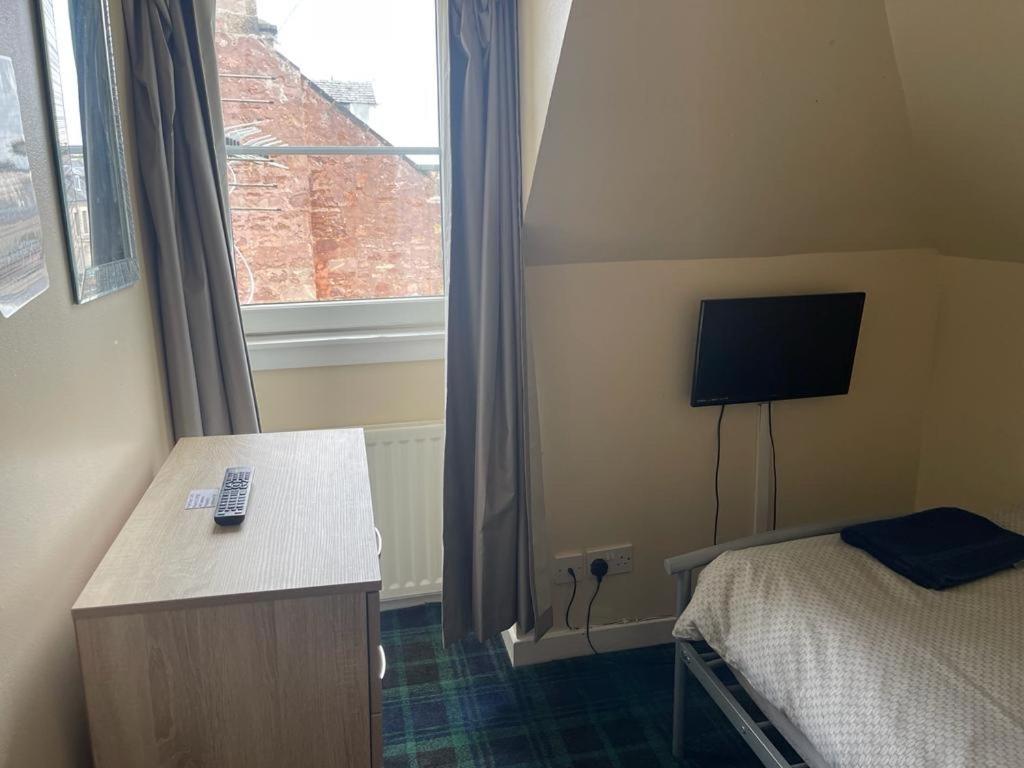 Castle View Accommodation - Quarto Individual Com Chuveiro E WC Partilhados