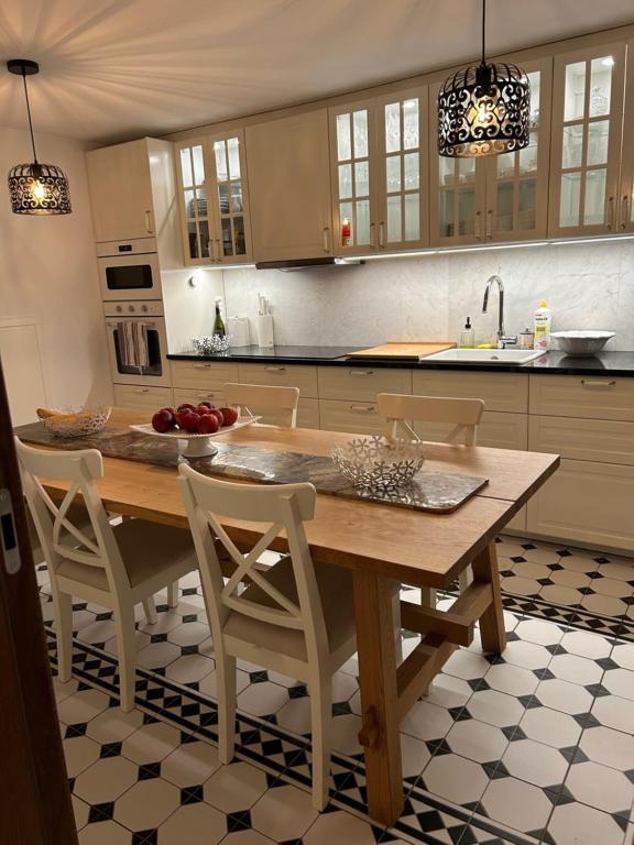 Kuchyň nebo kuchyňský kout v ubytování Leśna Residence & SPA
