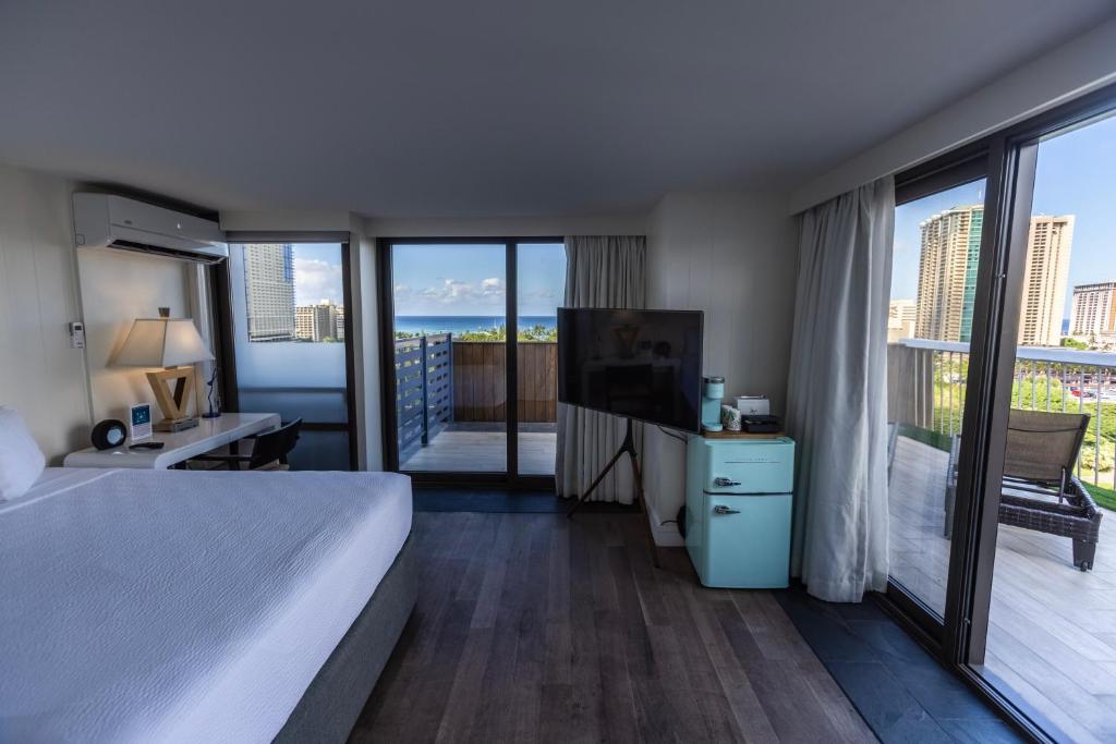 Hotel La Croix - Platinum Direct Ocean View Terrace