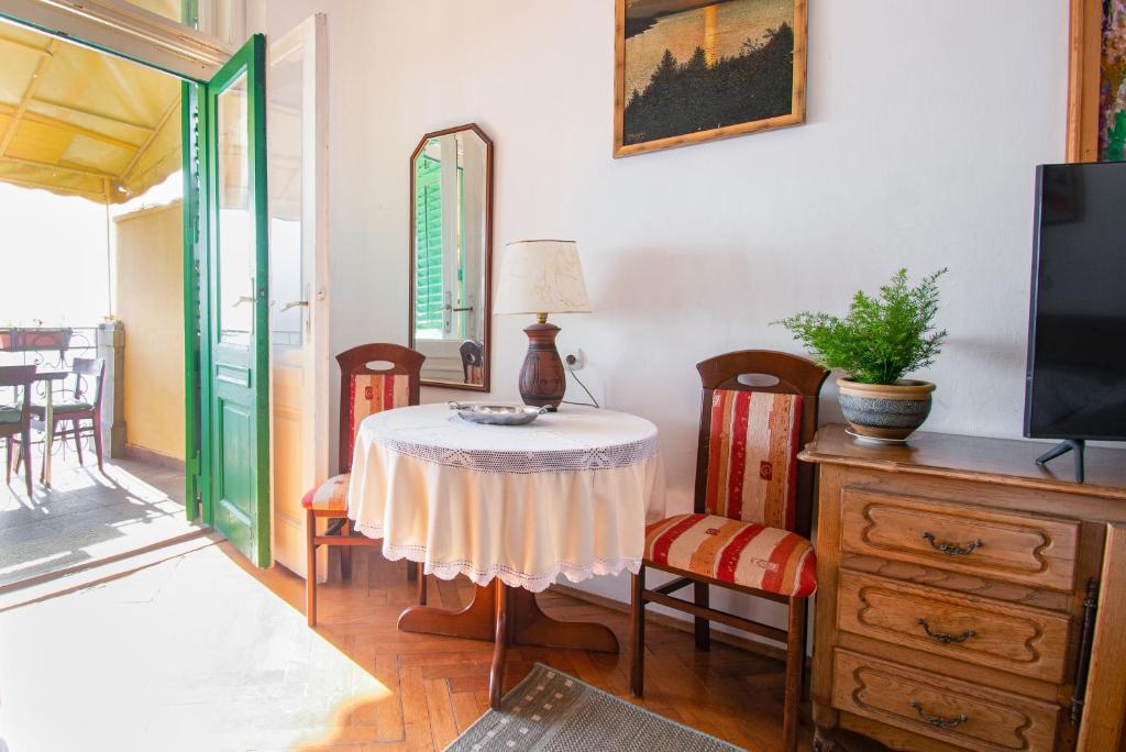 Fotografia z galérie ubytovania Apartments by the sea Opatija - Volosko, Opatija - 7912 v destinácii Opatija