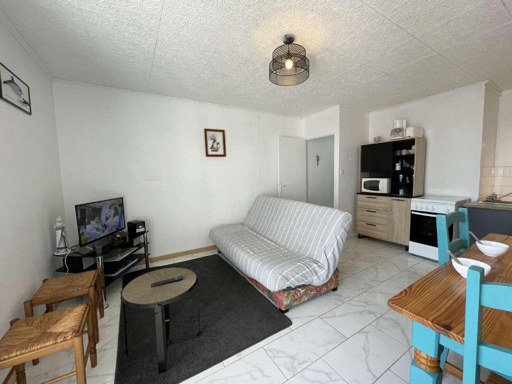 Fotografia z galérie ubytovania Appartement 3 pièces avec balcon et parking privé, à 500m de la plage, Saint-Hilaire-de-Riez - FR-1-224C-228 v destinácii Saint-Hilaire-de-Riez