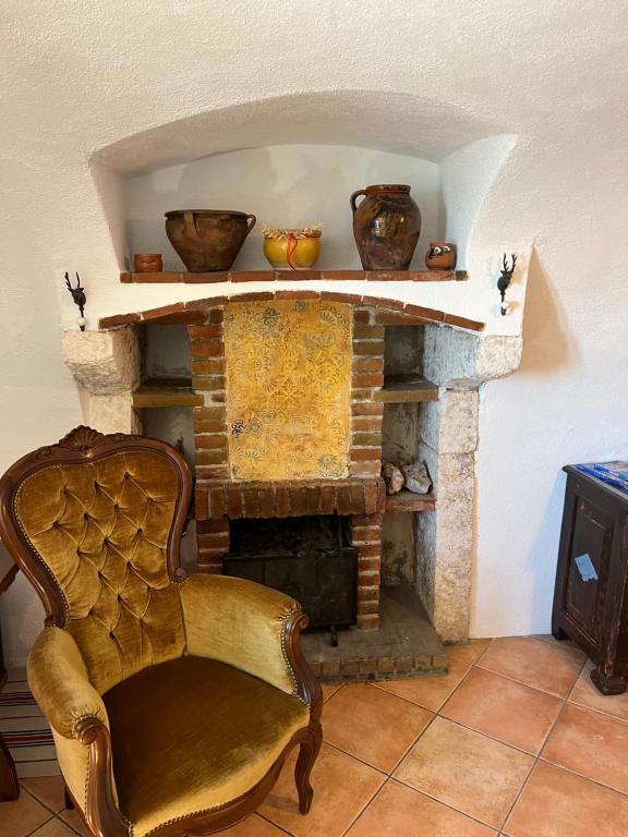 Posezení v ubytování La Taberna di Rocca Calascio
