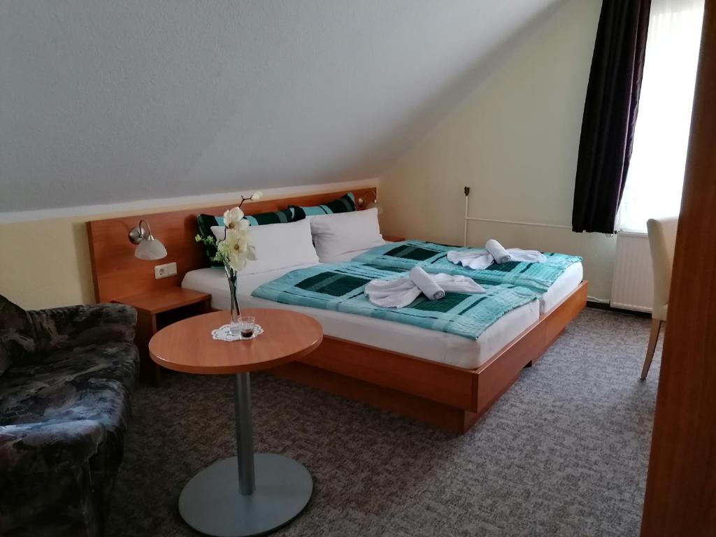 Hotel Garni zum Goldenen Ring - Double Room