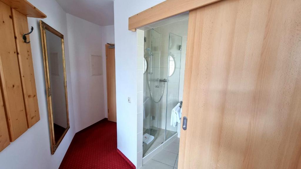 Koupelna v ubytování Hotel Gasthof Weißer Löwe