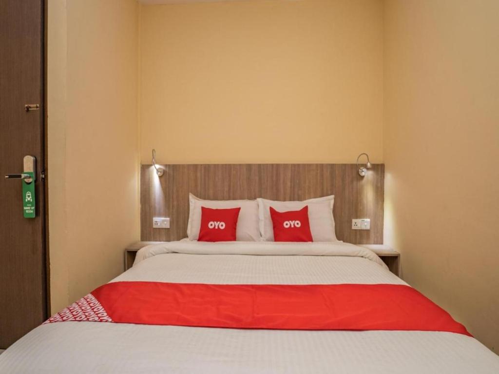 Postel nebo postele na pokoji v ubytování Hotel The Island