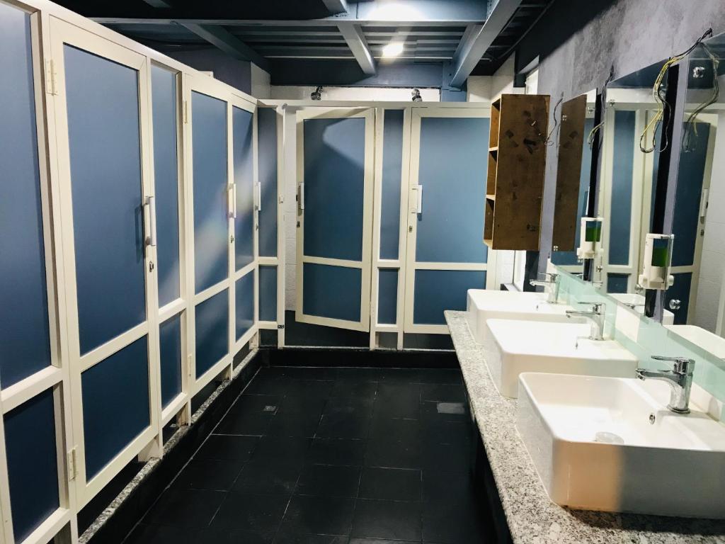 Koupelna v ubytování Alobar1000 Hostel
