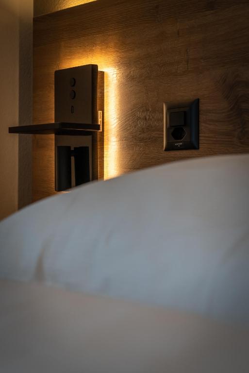 ZIEGELHÜSI Hotel - Self CheckIn, Stettlen bei Bern - Resim 7