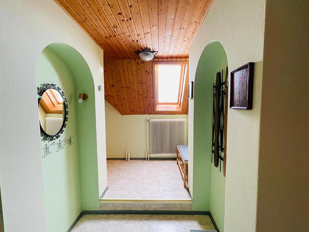 TV a/nebo společenská místnost v ubytování Ferienwohnung Sonnleiten