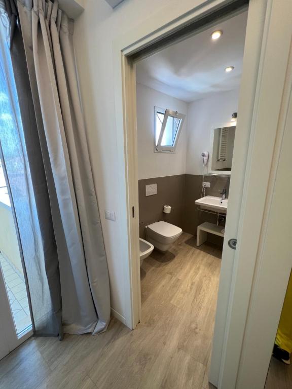 Koupelna v ubytování Hotel Ardea